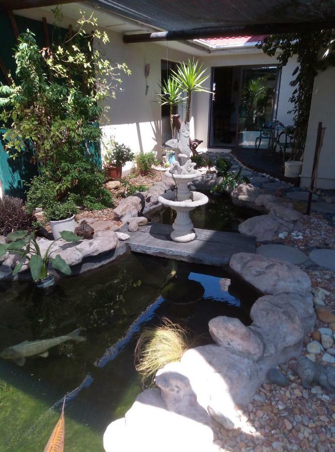 Port House Bloubergstrand Exterior foto